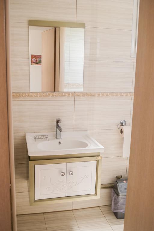 Bed & Breakfast Delikates Stojakovo Bagian luar foto